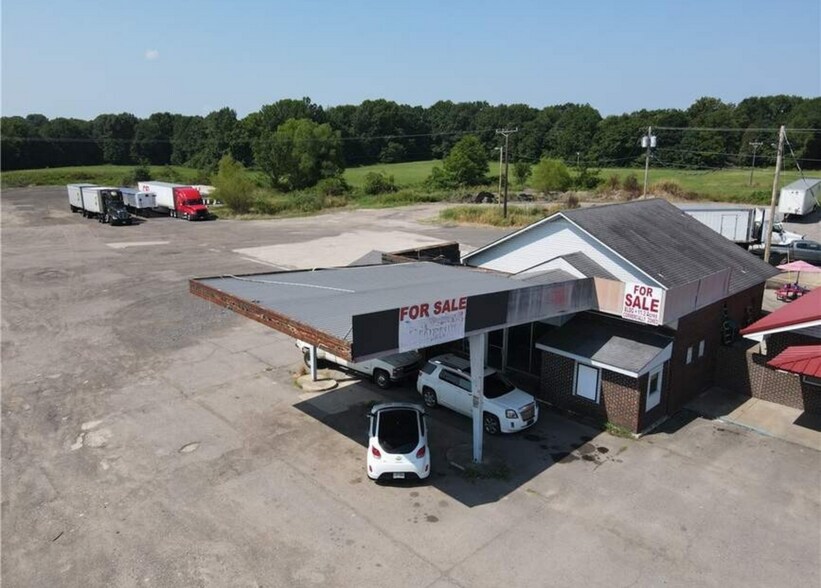 More Photos Of 1306 Rogers St, Clarksville Land For Sale