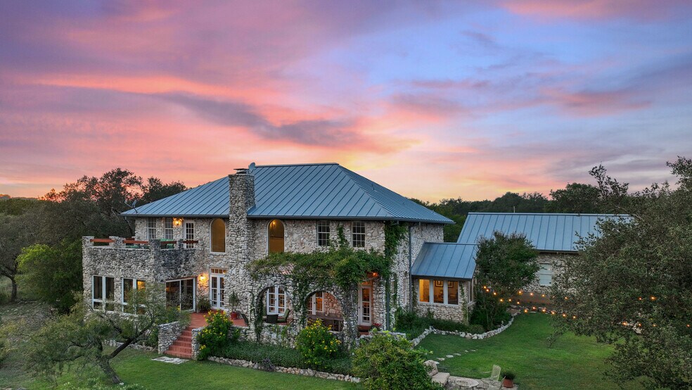 More Photos Of 5229 Hupedo Ranch Rd, Spicewood Specialty For Sale