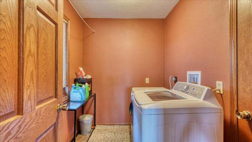 More Photos Of N1856 County Road O, Stoddard Restaurant For Sale