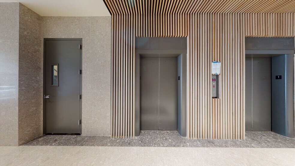 More Photos Of 500 Dekalb Ave, Brooklyn Office For Lease