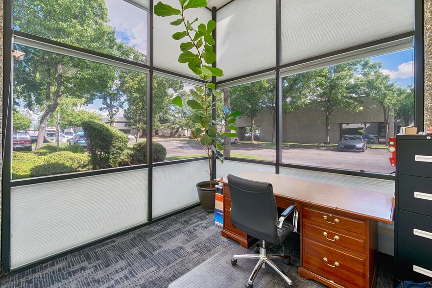 More Photos Of 3298 Monier Cir, Rancho Cordova Warehouse For Sale