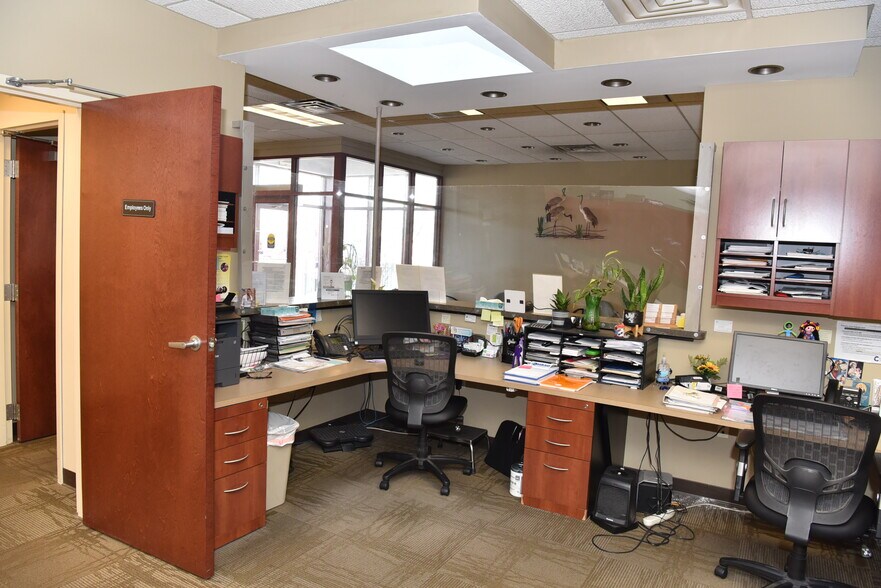 More Photos Of 3641 E 108th St, Chicago Medical For Sale