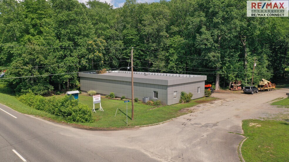 More Photos Of 9991 John Clayton Memorial Hwy, Gloucester Light Manufacturing For Sale