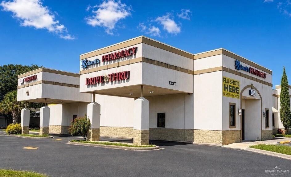 More Photos Of 605 N Main St, Donna Medical For Sale