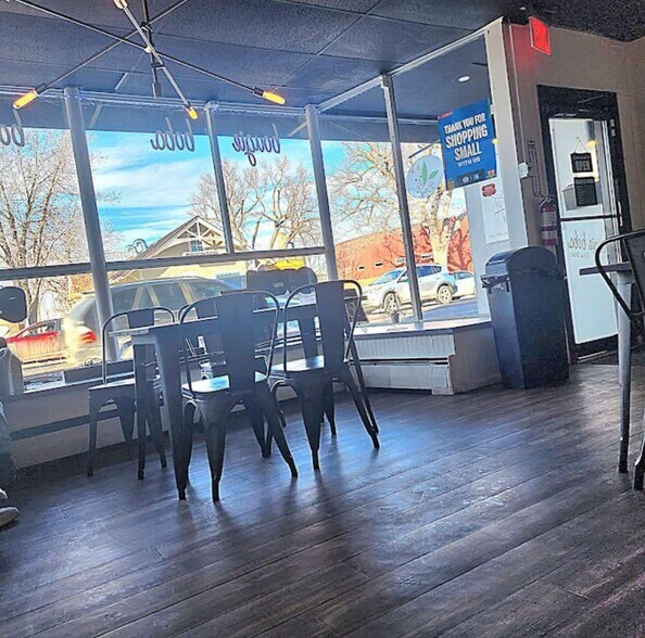 More Photos Of 204-274 E Bridge St, Brighton Storefront Retail Office For Lease