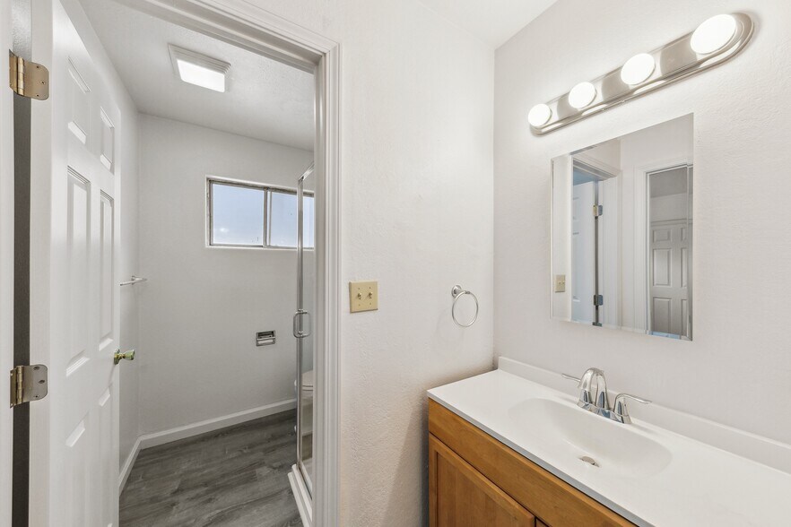 More Photos Of 3893 Pioneer Trail, South Lake Tahoe Apartments For Sale