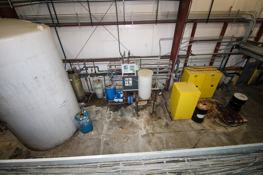 More Photos Of 5640 44th Ave S, Clinton Industrial For Sale