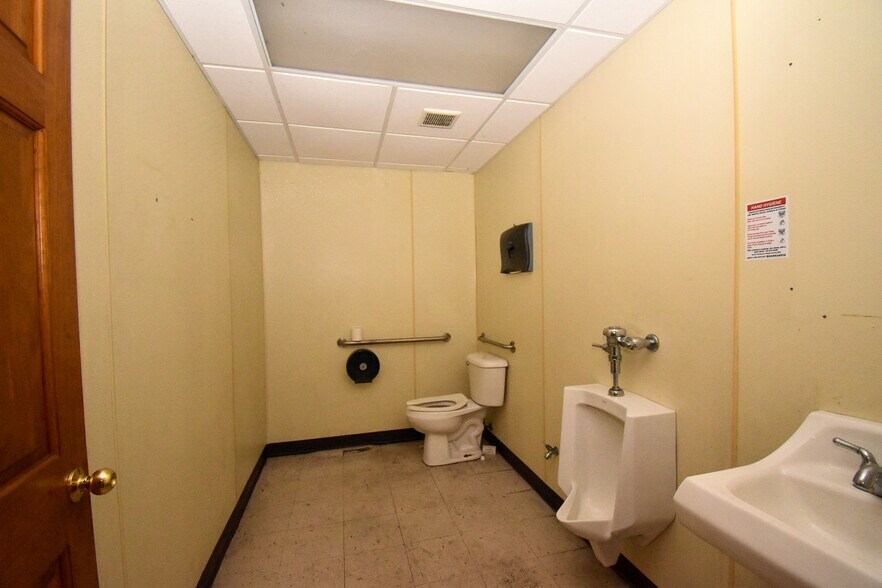 More Photos Of 7260 Ky Route 114, Prestonsburg Warehouse For Sale