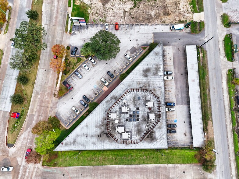 More Photos Of 6009 Richmond Ave, Houston Office For Lease