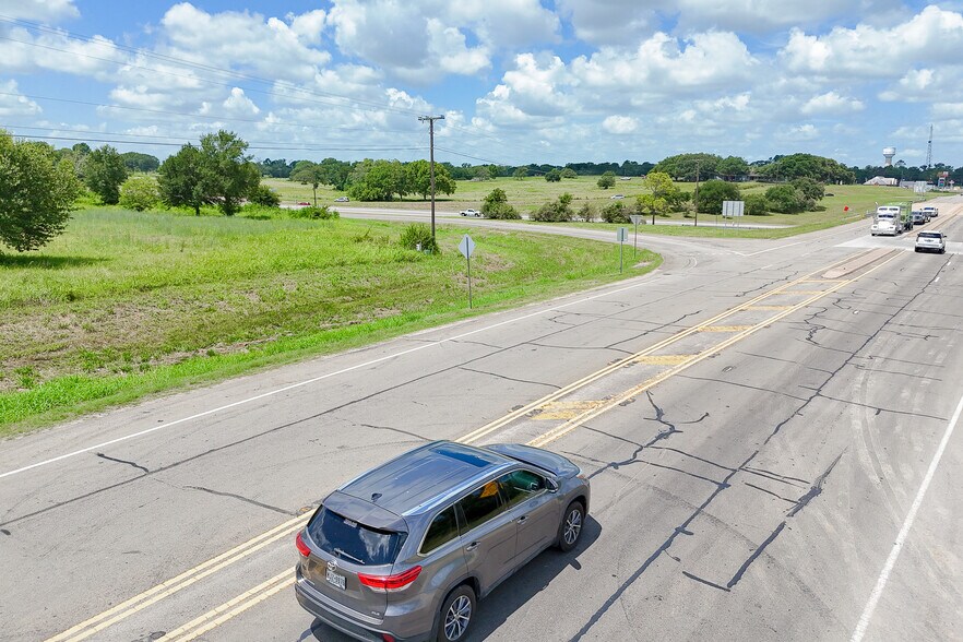 More Photos Of 102 Dixie Street, Brenham Land For Sale