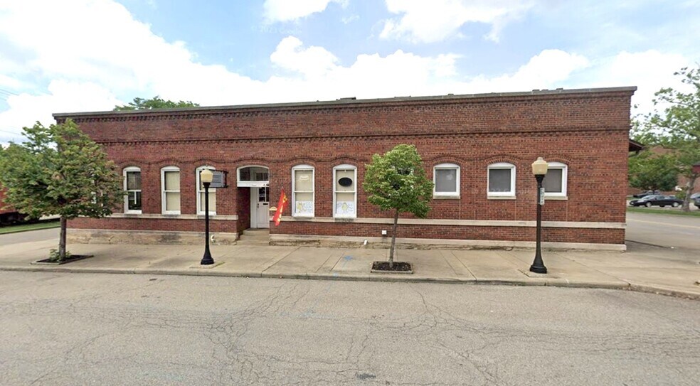 More Photos Of 231-253 Market St, Zanesville Unknown For Lease