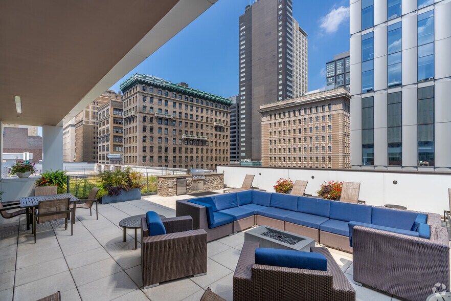 More Photos Of 1112-1128 Chestnut St, Philadelphia Apartments For Lease