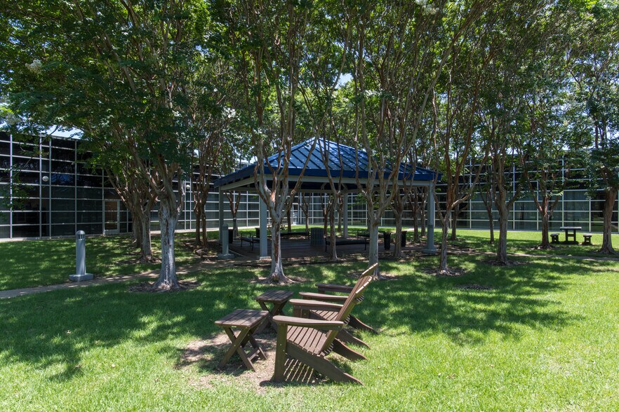 More Photos Of 5055 W Park Blvd, Plano Unknown For Lease