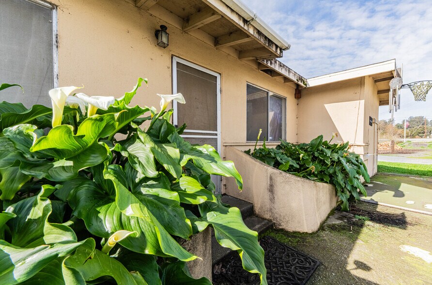 More Photos Of 10050 Reese Cir, Prunedale Warehouse For Sale