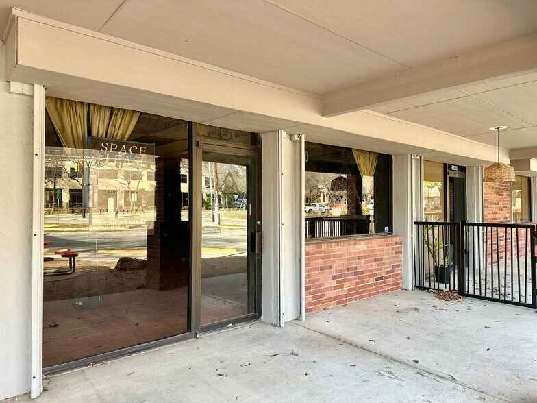 More Photos Of 3420-3440 N St Marys St, San Antonio Unknown For Lease