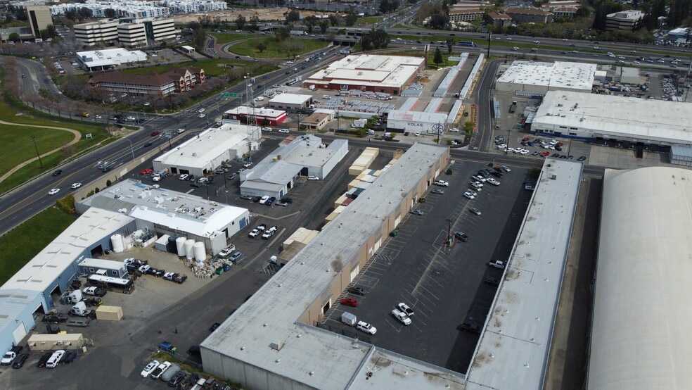 More Photos Of 2151 Blumenfeld Dr, Sacramento Manufacturing For Lease