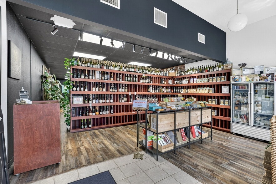 More Photos Of 155 SE 2nd Ave, Hillsboro Storefront Retail Office For Sale