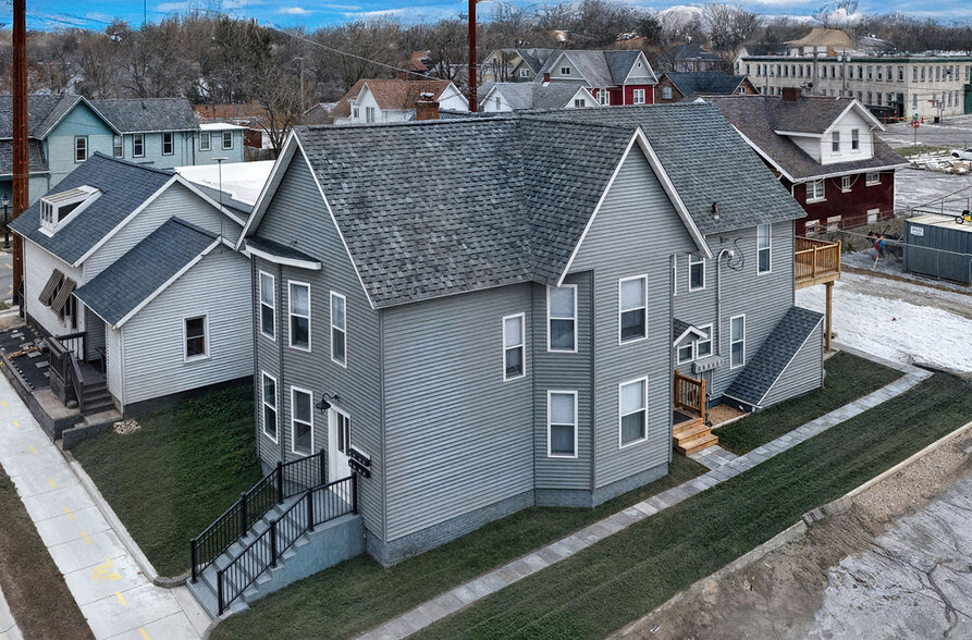 Primary Photo Of 121 E 11th St, Michigan City Apartments For Sale