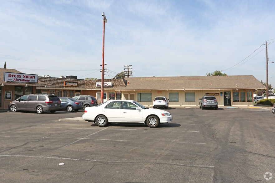 More Photos Of 2384-2422 E Gettysburg Ave, Fresno Storefront Retail Office For Sale