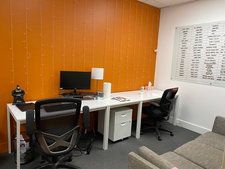 More Photos Of 114 W Lime Ave, Monrovia Loft Creative Space For Lease