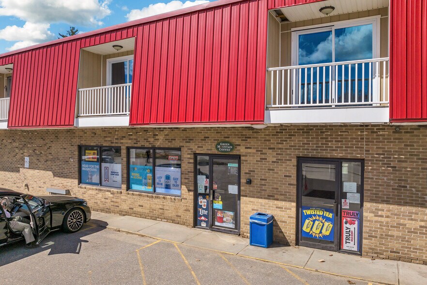 More Photos Of 2 Hill Rd, Franklin Storefront Retail Residential For Sale