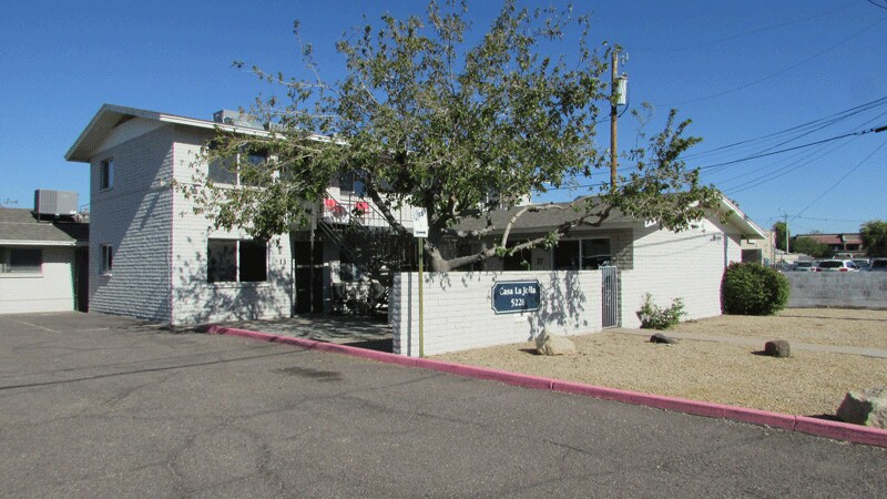Primary Photo Of 7107-7113 N 53rd Ave, Glendale Apartments For Sale
