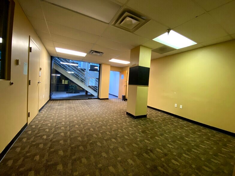 More Photos Of 208-210 Grant St, Pittsburgh Medical For Lease