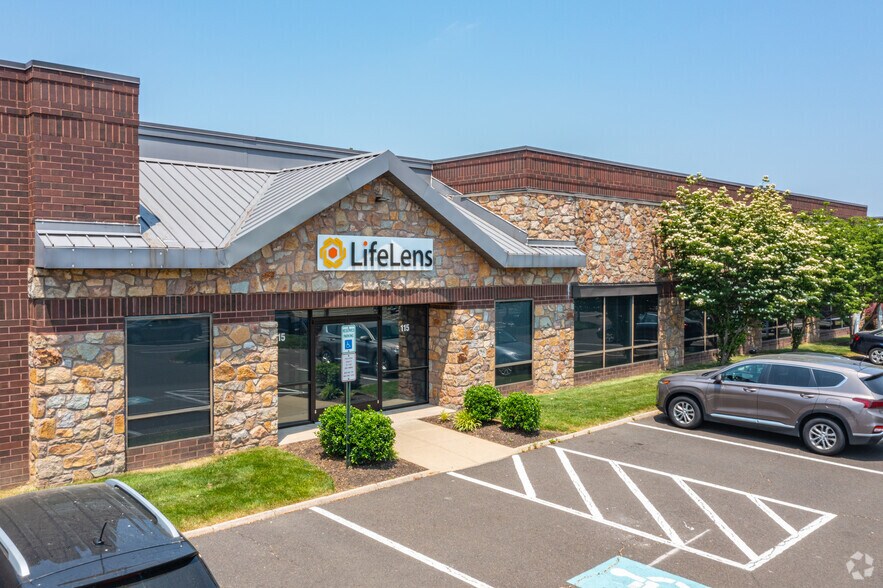 More Photos Of 1 Ivybrook Blvd, Warminster Township Light Distribution For Lease