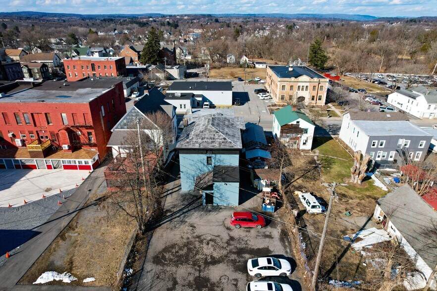 More Photos Of 28 E Main St, Johnstown General Retail For Sale