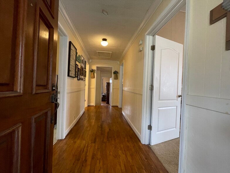 More Photos Of 10599 Highway 119, Alabaster Office Residential For Sale