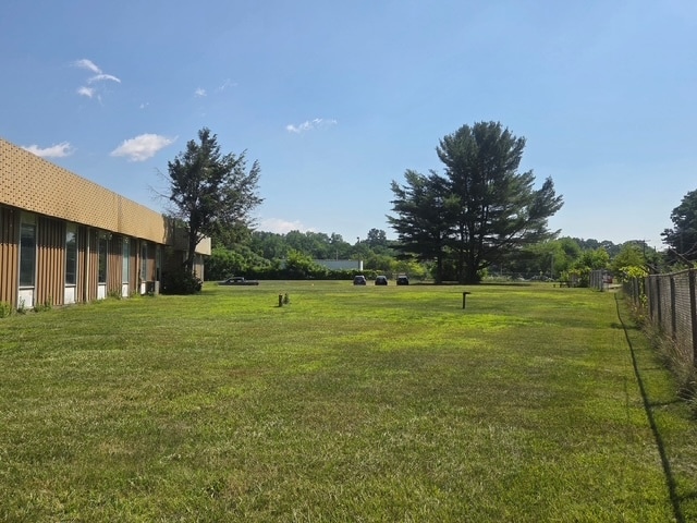 More Photos Of 24 Spring St, Florence Warehouse For Sale