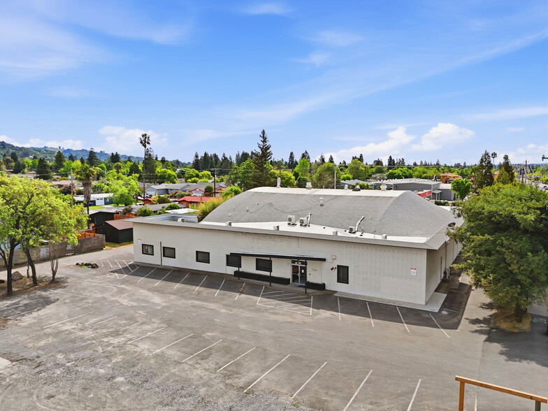 More Photos Of 1420 Healdsburg Ave, Healdsburg Flex For Sale