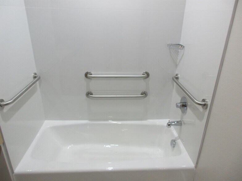 More Photos Of 14402 Old Chocolate Bayou Rd, Houston Hotel For Sale