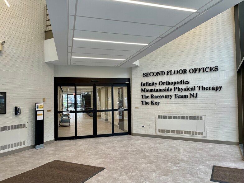 More Photos Of 1450 Us Highway 22 W, Mountainside Medical For Lease