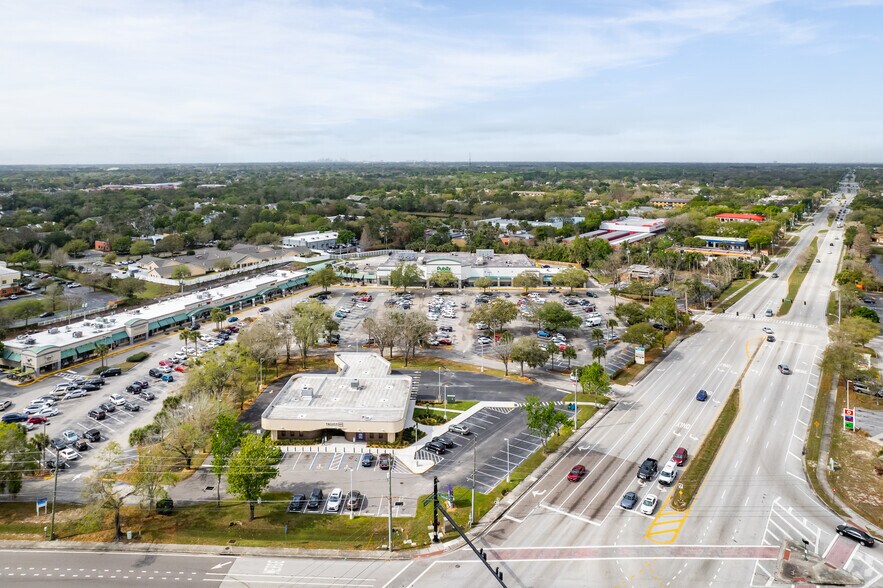 More Photos Of 5601-5775 Red Bug Lake Rd, Winter Springs Unknown For Lease