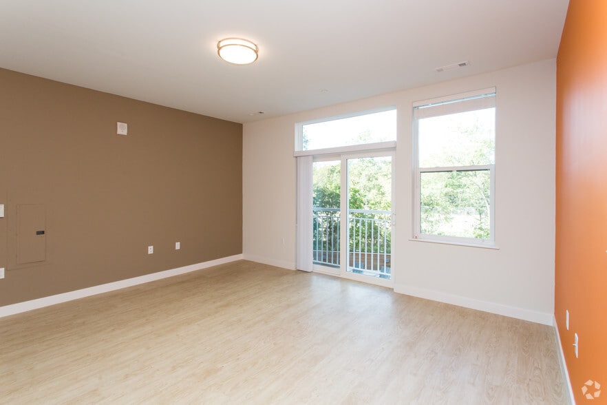 More Photos Of 3611-3615 Washington St, Jamaica Plain Apartments For Lease