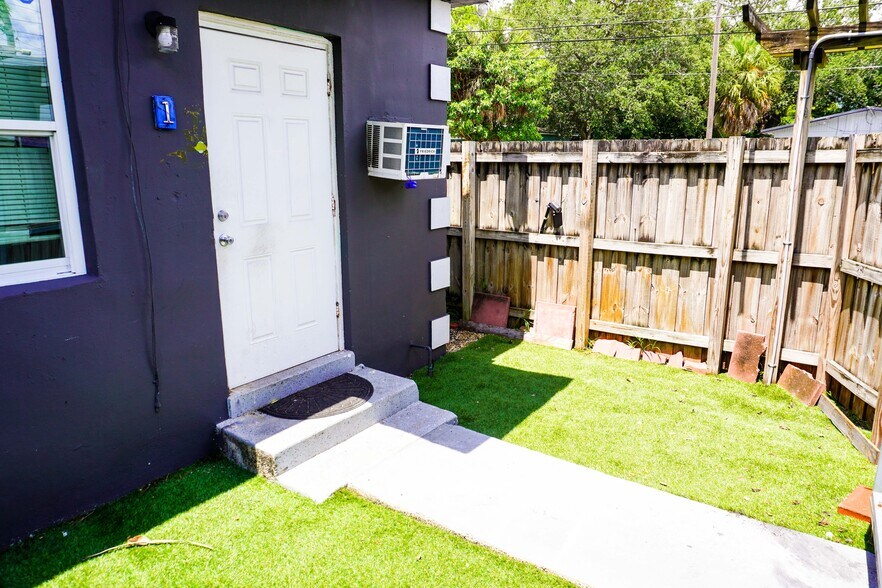 More Photos Of 426 NW 14th Ave, Fort Lauderdale Apartments For Sale