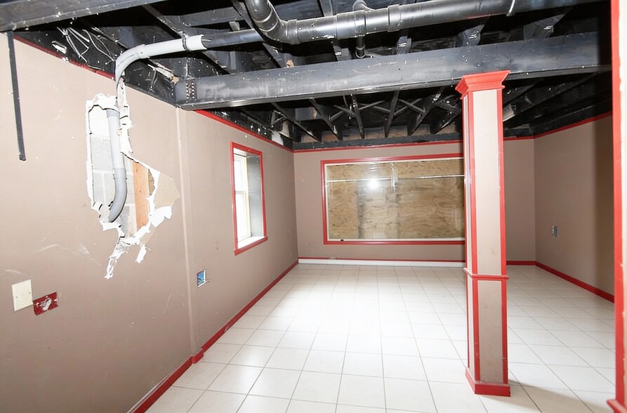 More Photos Of 706 Collins Hill Rd, Lawrenceville Office For Sale