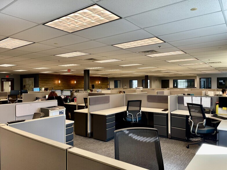 More Photos Of 1749 Mallory Ln, Brentwood Office For Lease