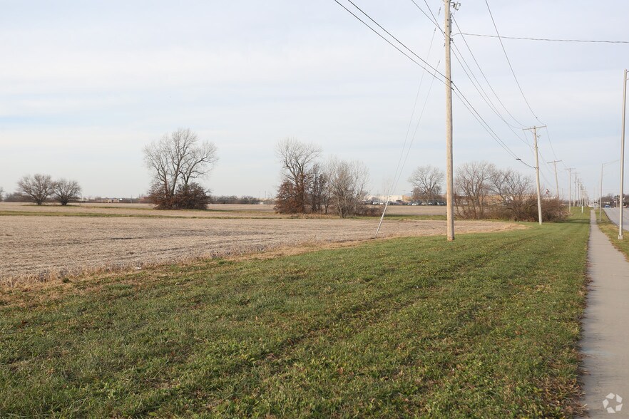 More Photos Of 17500 S 169 Hwy, Olathe Land For Sale