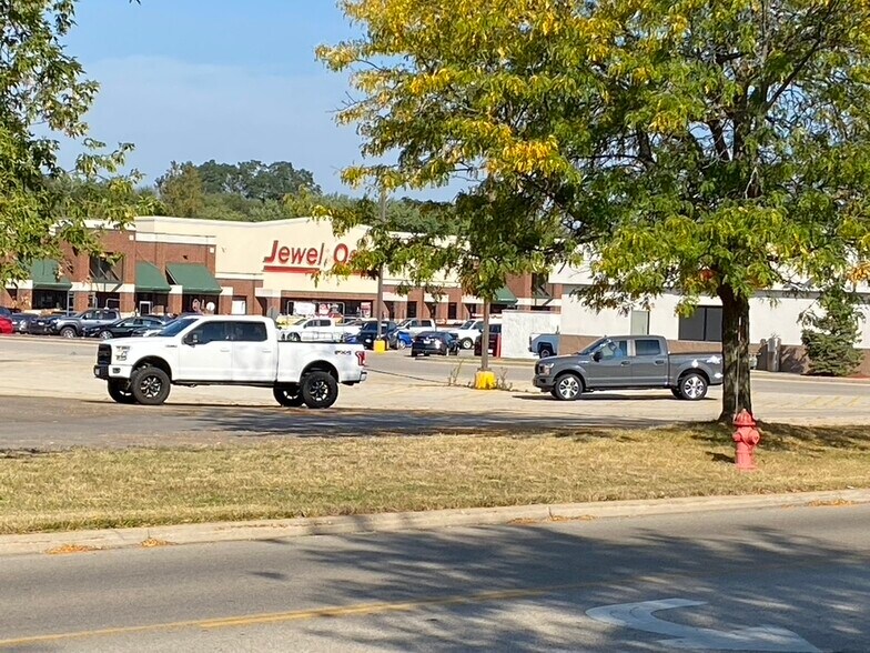 More Photos Of 1388 S US Highway 12, Fox Lake Storefront Retail Office For Sale