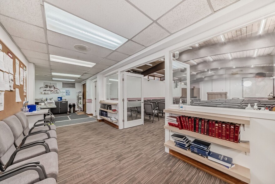 More Photos Of 12703 109 St NW, Edmonton Religious Facility For Sale