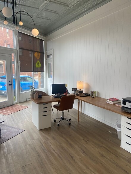 More Photos Of 305 W Pike St, Covington Storefront Retail Residential For Lease