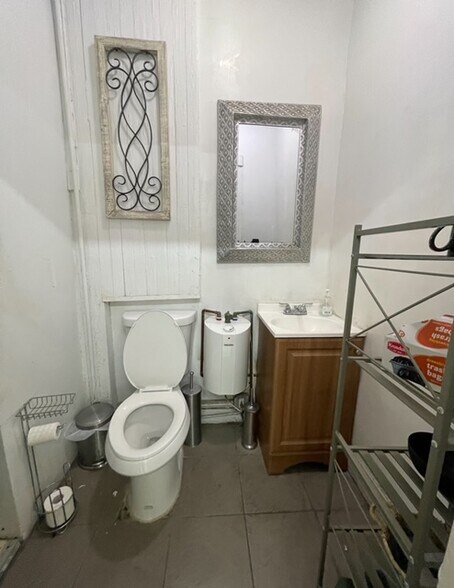 More Photos Of 102 Kingston Ave, Brooklyn Storefront Retail Residential For Lease