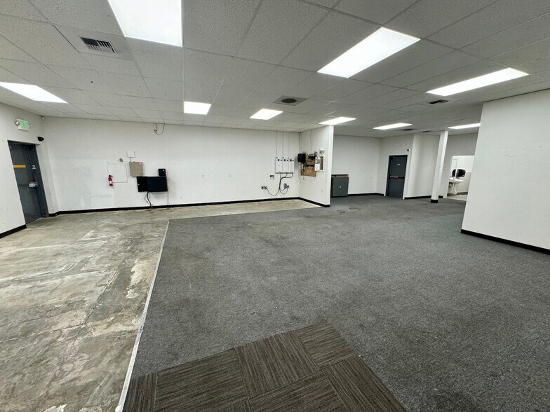 More Photos Of 1731 S 1st St, Yakima General Retail For Sale