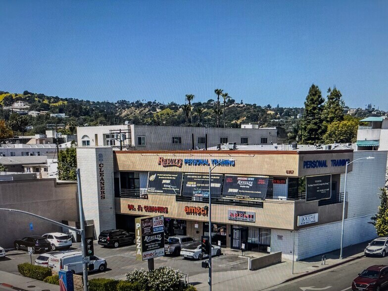 More Photos Of 4367 Woodman Ave, Sherman Oaks Unknown For Lease