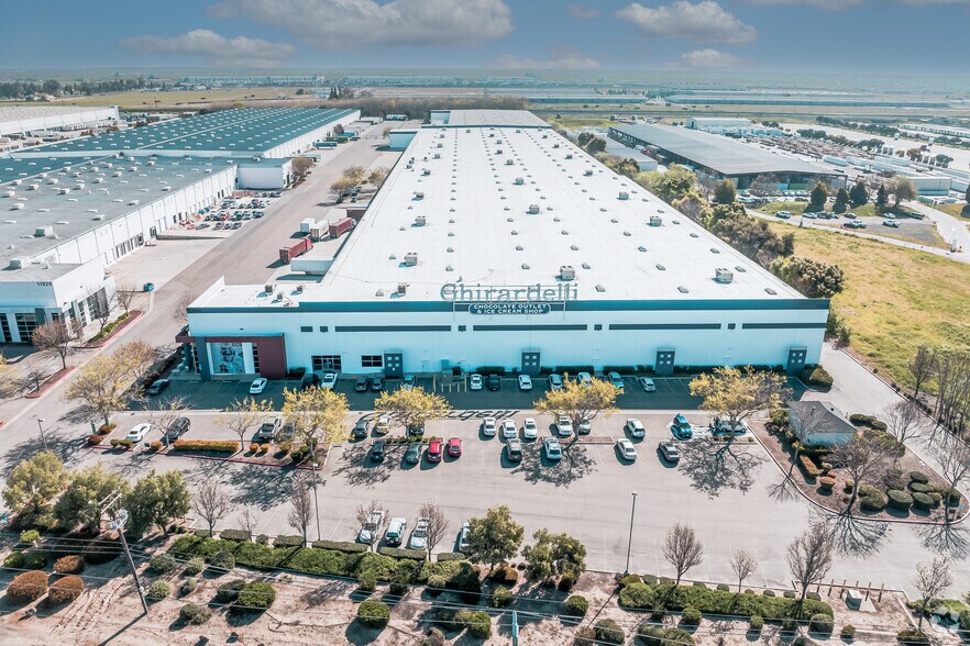 More Photos Of 11980 S Harlan Rd, Lathrop Distribution For Lease