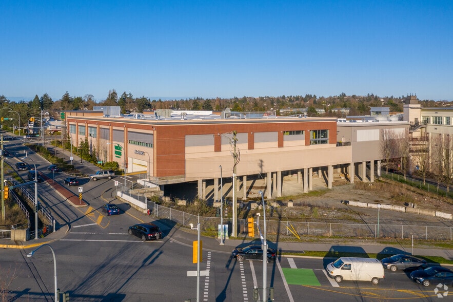More Photos Of 3450-3691 Uptown Blvd, Victoria Unknown For Lease
