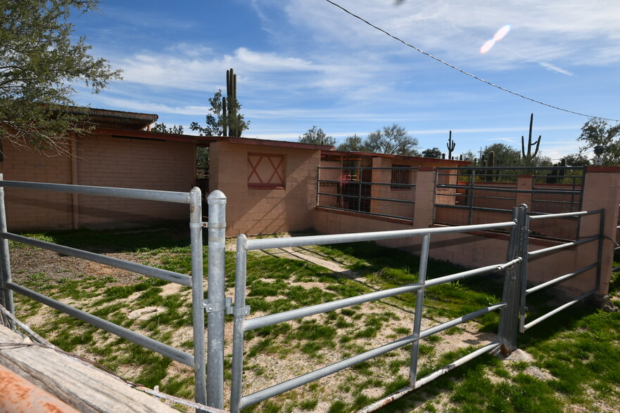 More Photos Of 5000 W Cortaro Farms Rd, Tucson Land For Sale