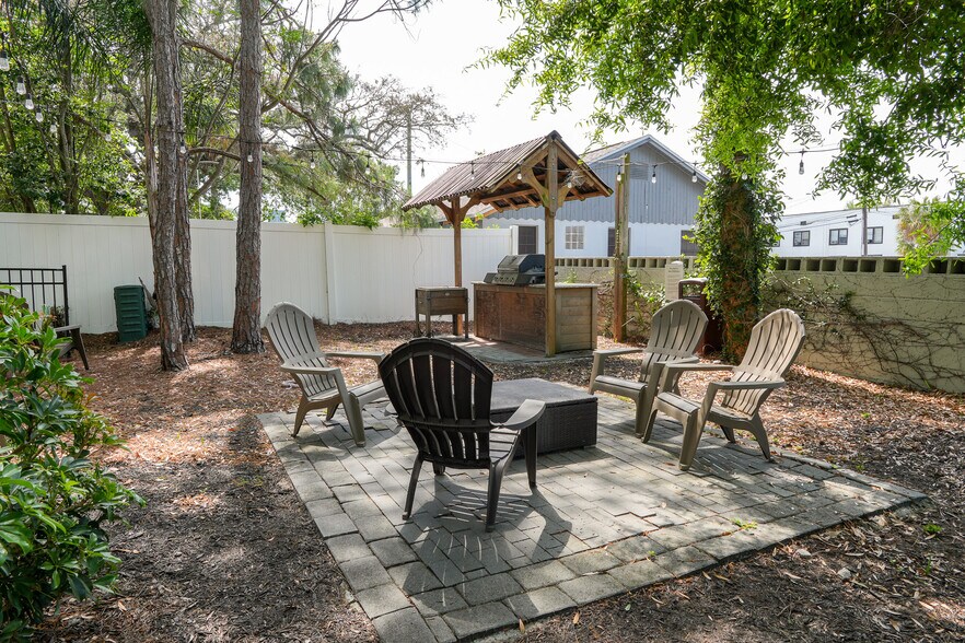 More Photos Of 4114 W North B St, Tampa Apartments For Sale